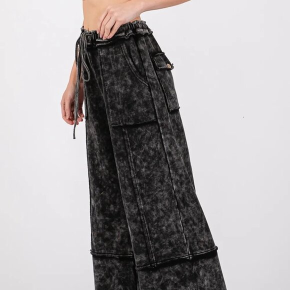 SAGE + FIG Mineral Washed Terry Wide Leg Pants - Picture 3 of 8